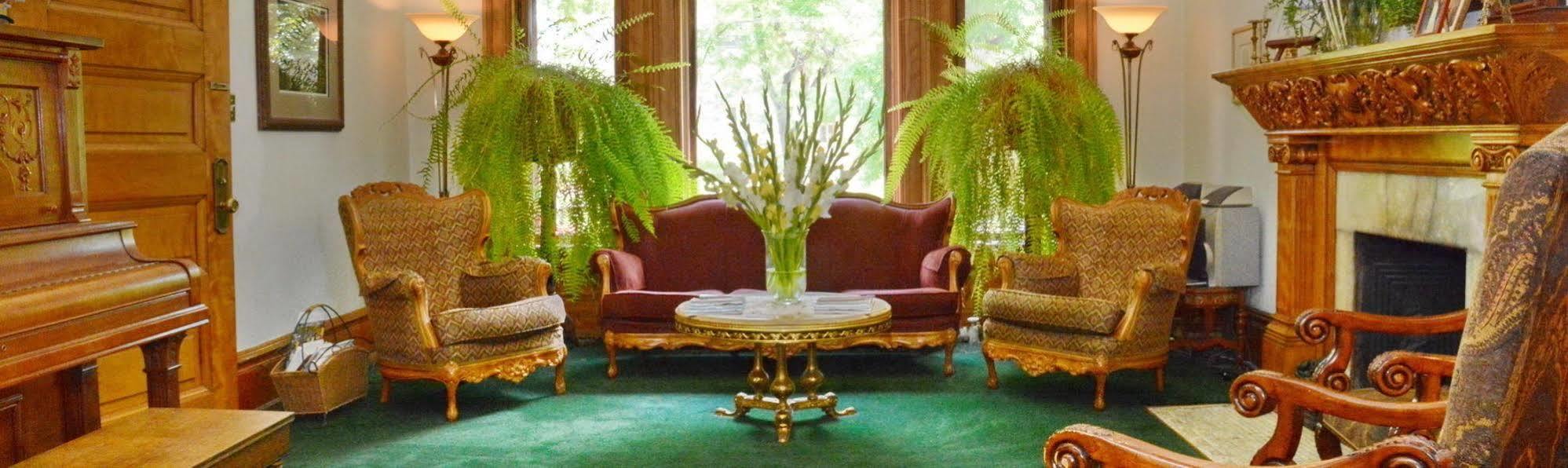 Capitol Hill Mansion B&B Inn Денвер Экстерьер фото