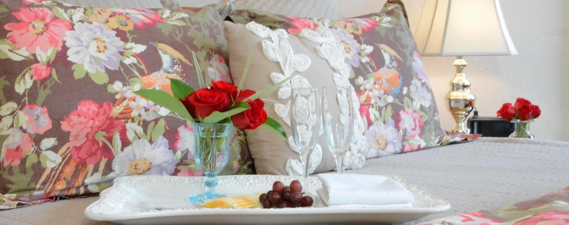 Capitol Hill Mansion B&B Inn Денвер Экстерьер фото